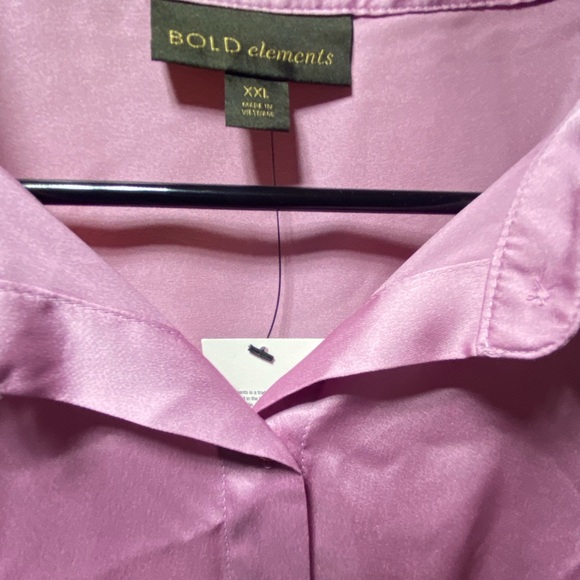 BOLD elements Light Pink Button Down Tie-Front Shirt - Picture 4 of 7